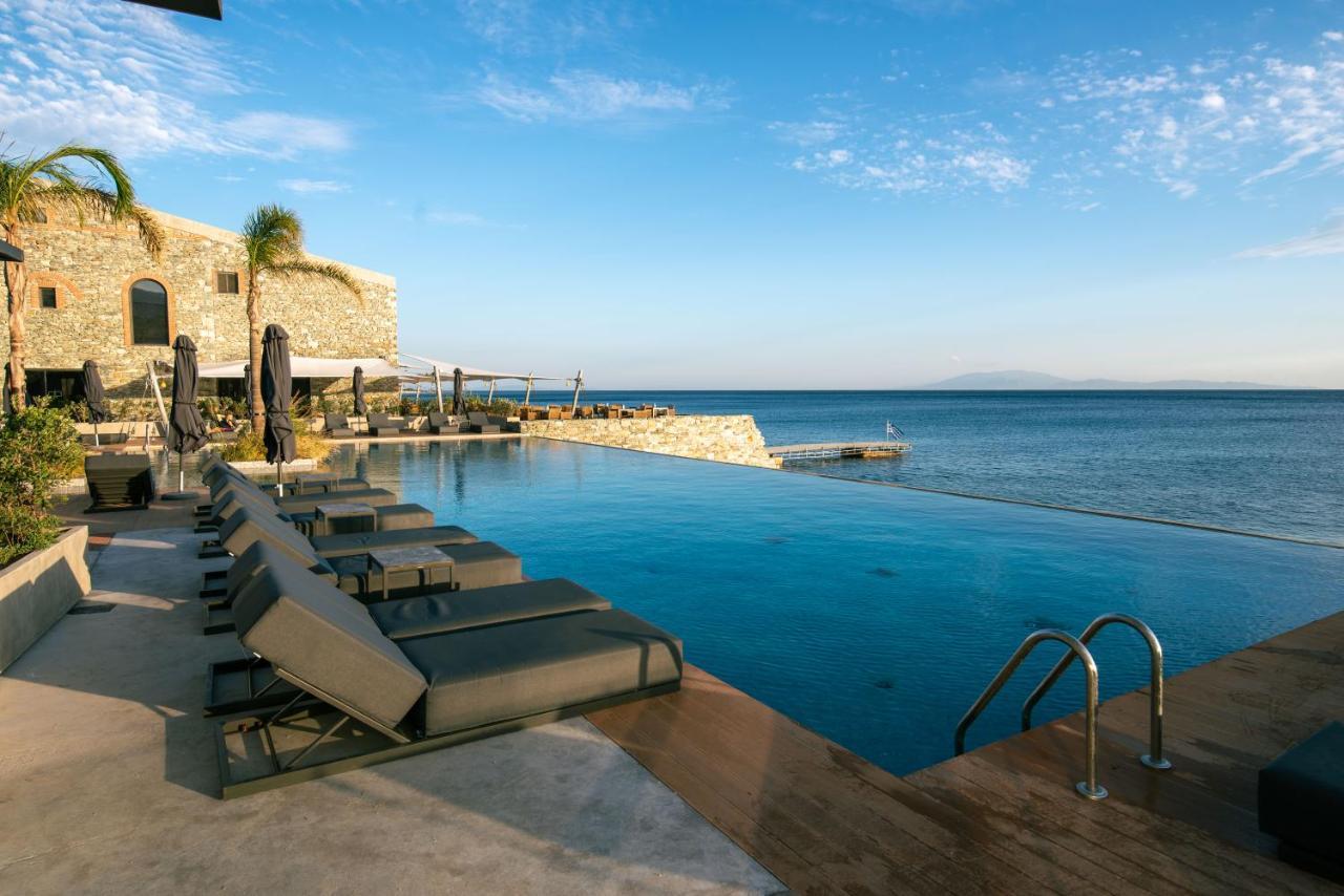 Porto Plomari Hotel פלומרי מראה חיצוני תמונה